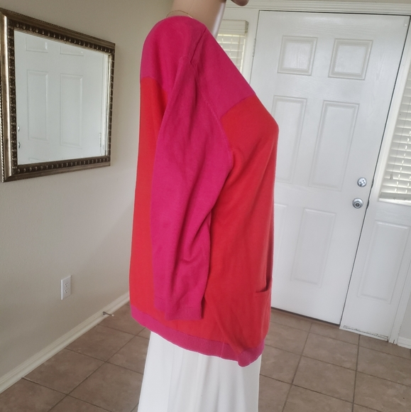 Pink & red colorblock xl crewneck 3/4 sleeve ribbed hems front pockets - Picture 3 of 7